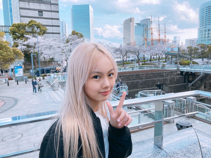 Twitterのコスプレ画像32