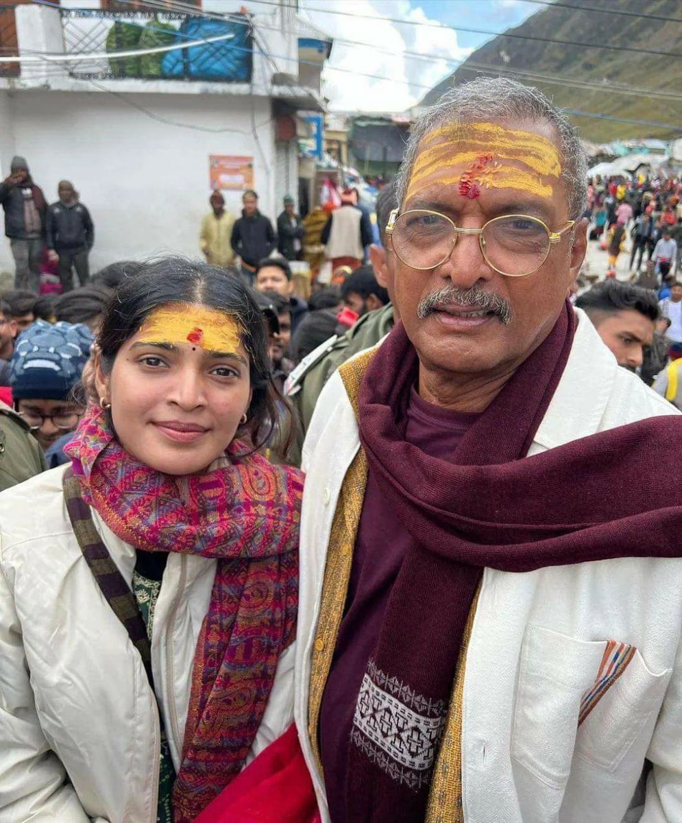 पूरे बॉलीवुड में सबसे ज्यादा नफरत मुझसे करते है  क्योंकि मैं सनातन संस्कृति को बढ़ावा देने का कार्य करता हूं कृपया मेरा साथ दे और मुझसे जुड़ते जाएं.