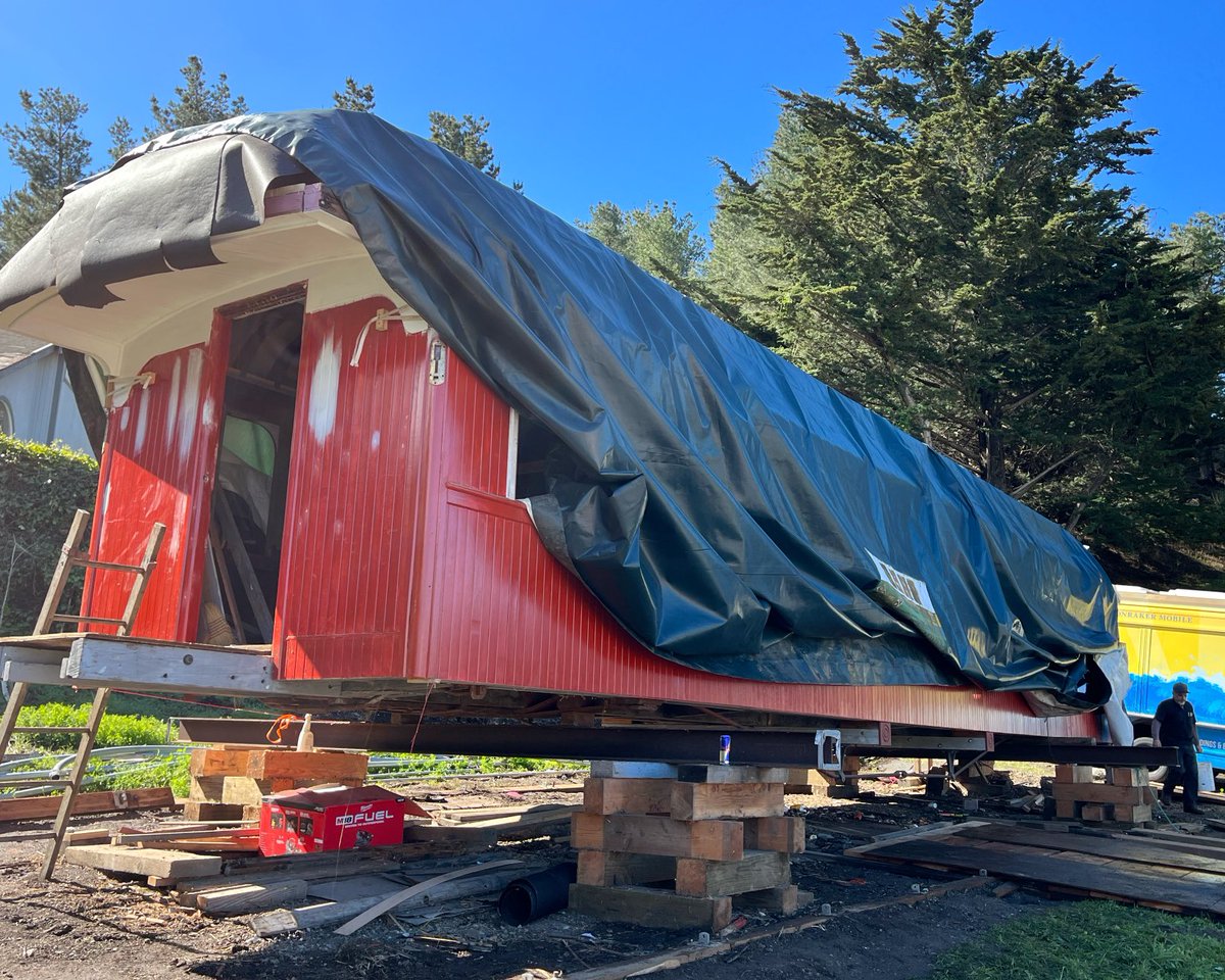 lauradelrosso's tweet photo. Last remaining Ocean Shore Railroad today car moved to its new home near Pacifica Coastside Museum. More restoration on tap. #pacifica #pacificahistory #bayarea #pacificahistoricalsociety #historictrains #oceanshorerailroad #trains #sanmateocounty #visitpacifica https://t.co/ECtb12NiQ1