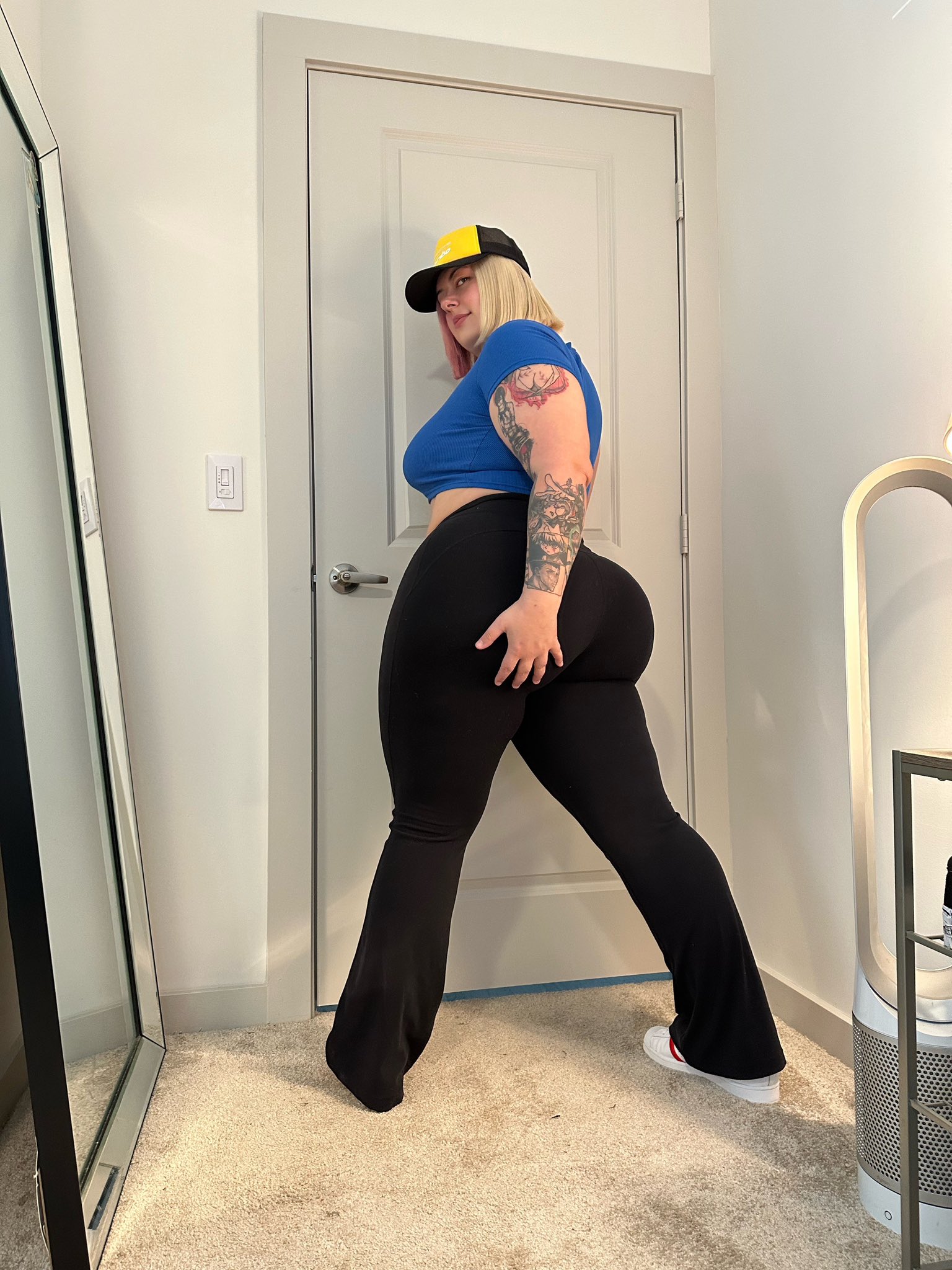 TW Pornstars - 2 pic. M Y S T I C 👽. Twitter. Someone told me I look like  Chris Griffin so now here we. 2:56 AM - 31 Mar 2023