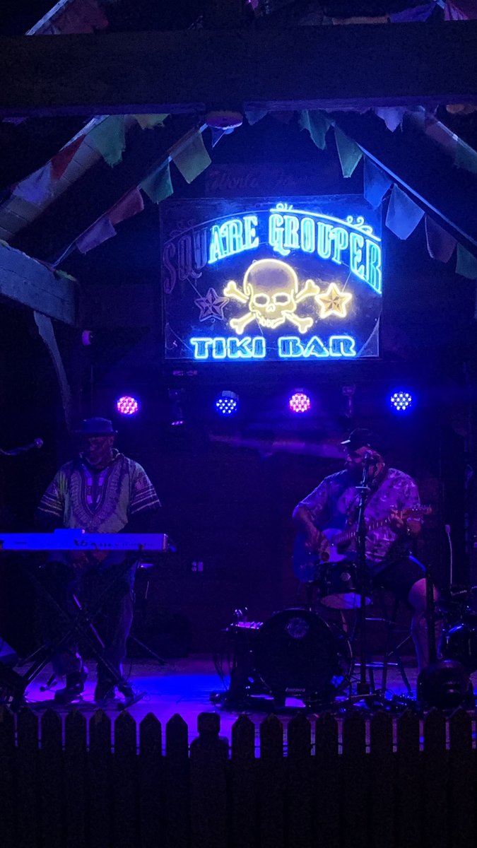 Guy_Theriault's tweet photo. A perfect night by the water enjoying the #sunset and live music at the #SquareGrouper #TikiBar on Hutchinson Island @VISITFLORIDA https://t.co/A9T7vGBQvc