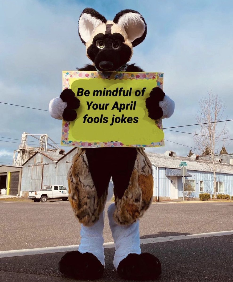 Cannibal_ish's tweet photo. April fools is coming up and I just want to share this again….DONT joke about having an illness, being pregnant, covid, death, car accidents, ect. This can be a hard day for a lot of people. So just be mindful 💖✨ https://t.co/1evkUeudJ0