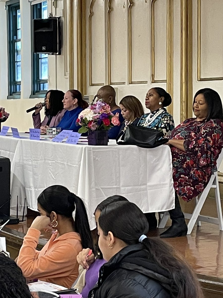 IS 171 The 🧲 School of Leadership & Innovation (@principalmota) on Twitter photo #ThankYou <a href="/KarenWatts729/">Karen Watts</a> <a href="/TamraCollinsD19/">Tamra Collins</a> for being a #IS171 #LincolnLady Champion 🙌🏼 Your words were #awesome #ThankYou <a href="/KarenWatts729/">Karen Watts</a> <a href="/TamraCollinsD19/">Tamra Collins</a> for being a #IS171 #LincolnLady Champion 🙌🏼 Your words were #awesome