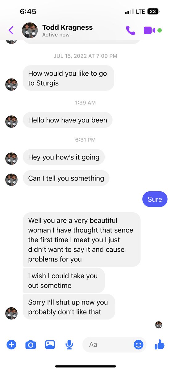 beebitch69's tweet photo. I started taking screenshots of outlandish things men message me. Please enjoy 🙃 https://t.co/j4dwgmg4eL
