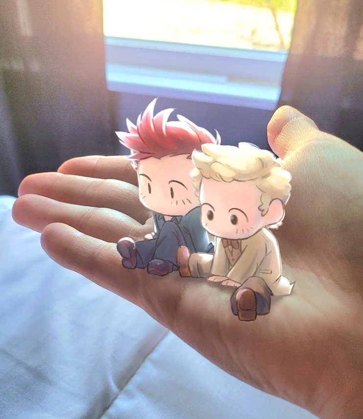 hold them gently
(draw them tiny in ur hand challenge, anyone?🥺)