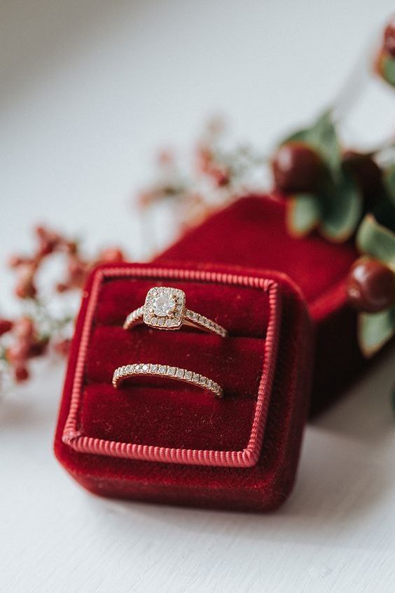 SCPCFE's tweet image. ⠀⠀⠀
⠀⠀⠀⩩ ! 🌙៹࣪ 𝐏edido: #intensely

 ⠀⠀  ✧. . 𝐃e: SEU VENERÁVEL. 
⠀⠀⠀✧. . 𝐏ara: MINHA PRINCESSA @Leheirsoleil 

💌𓂃 Princesa, gostaria de convidar você formalmente para um encontro, e quem sabe... Formalizar algo com esse Venerável.