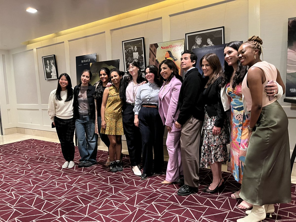 NALIP_org's tweet photo. The NALIP &amp; @netflix teams with the Latino Lens WOC Incubator filmmakers 🎥🎬 #DWIMF23 #WeAreInclusion https://t.co/D9ZyBRPPST