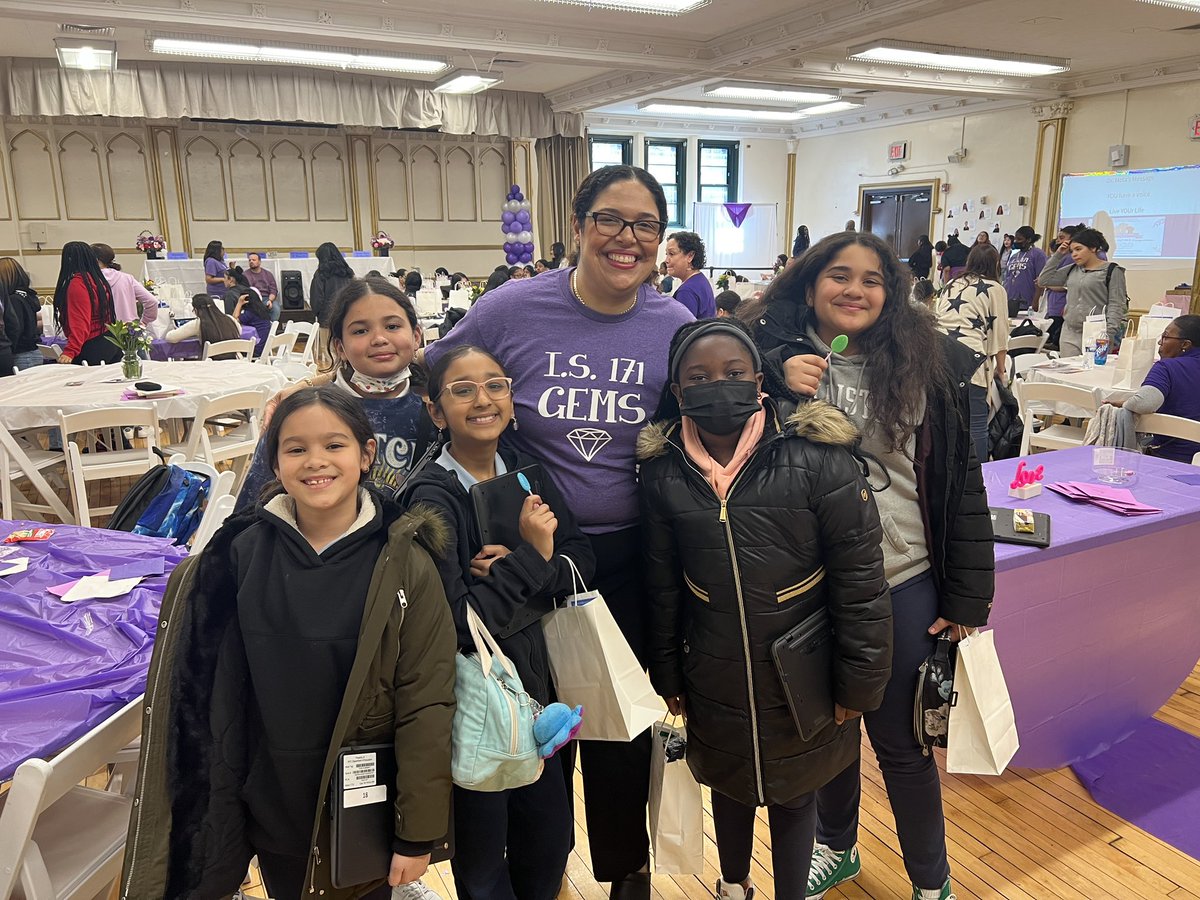 IS 171 The 🧲 School of Leadership & Innovation tweet media