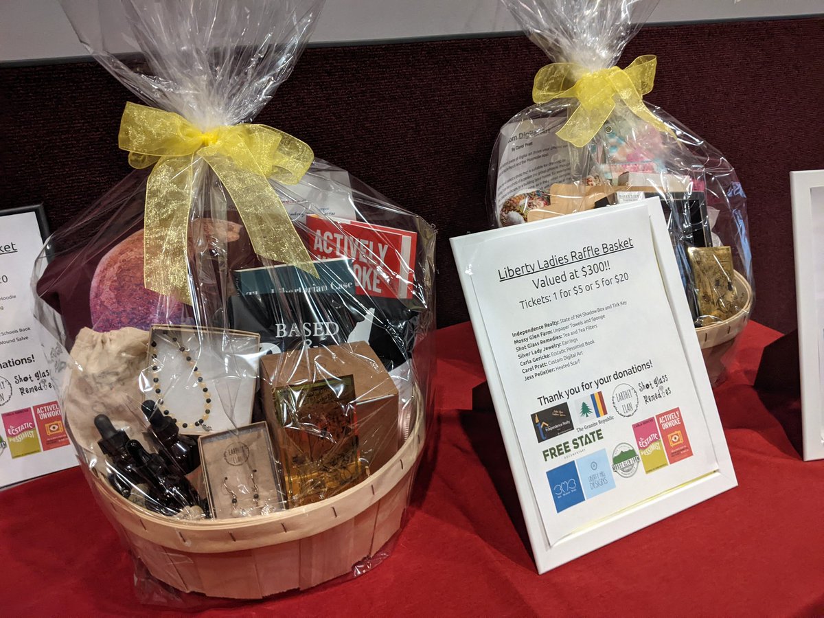 MaritaPapita's tweet photo. About 50 women came to the @LPNH Ladies Only Movie Night. The movie was great and the raffle was full of donations from local liberty women. So great to spend time with so many lovely ladies. https://t.co/a3VeUzW7rd