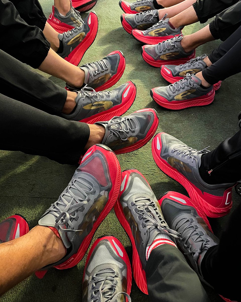 910shoes's tweet photo. GOODLUCK INDONESIA🇮🇩
Selamat berjuang Skuad Garuda, @iosf.id 🔥
#910Nineten #910Shoes #910Indonesia #910Athlete #ObstacleRunning #ObstacleCourseRacing #TimnasIndonesia #RoadToSeagames2023 #ObstacleSports #IOSF #FOHRI https://t.co/HeZxIdEH3z