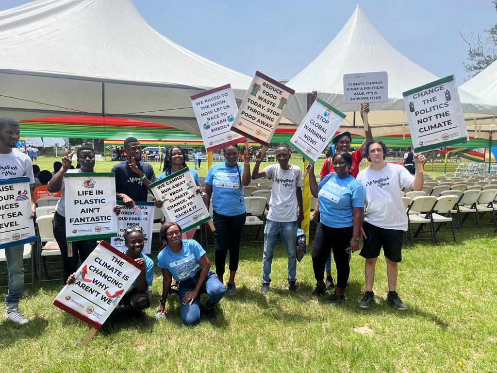 LydiaQuarcoo's tweet photo. 2023 National Climate Change and Green Economy Week Celebrations opens in Accra.

Climate change crises is a human crises, 
Be the solution, not pollution. 
Street procession 

#Mckingtorch 
#wastetowealth #ycc
@mesti #mesti #EPA https://t.co/Fa6RimvzNh