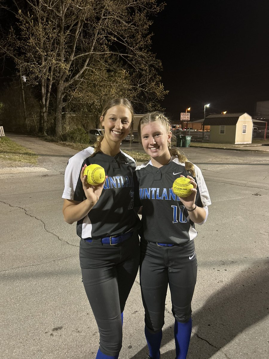Nothing like hitting homers with your bestie @Had_unashamed10