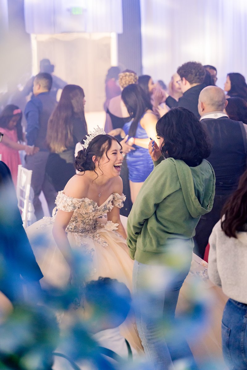 AaroniAlvarez's tweet photo. Congratulations on your #quinceanera, Kimberly! We love to capture those special moments. Contact us to see how we can help you preserve memories like these forever.
#sweet16 #misquince #quinceañeraphotography #sweetsixteen #ocphotographer #socalphotographer https://t.co/5R0aaV5Vcw