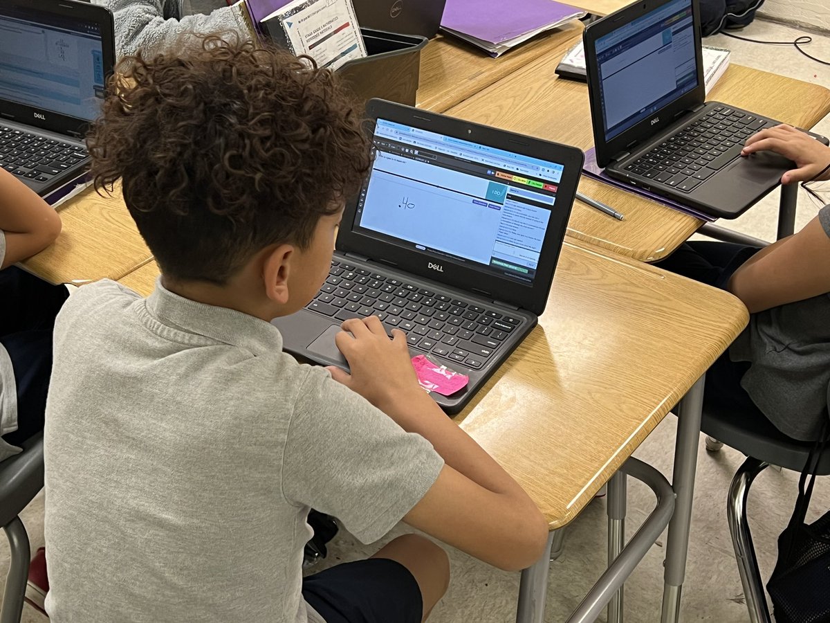 ScottMuri's tweet image. High dosage virtual tutoring embedded into the school day is moving the needle for these students @BowieMSOdessa! @FEVtutor #VirtualTutor #OBC @EctorCountyISD
