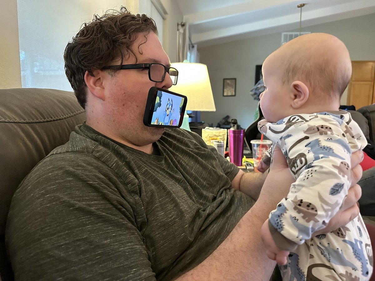 Dad of the year! <a href="/muyskerm/">Bob</a>
