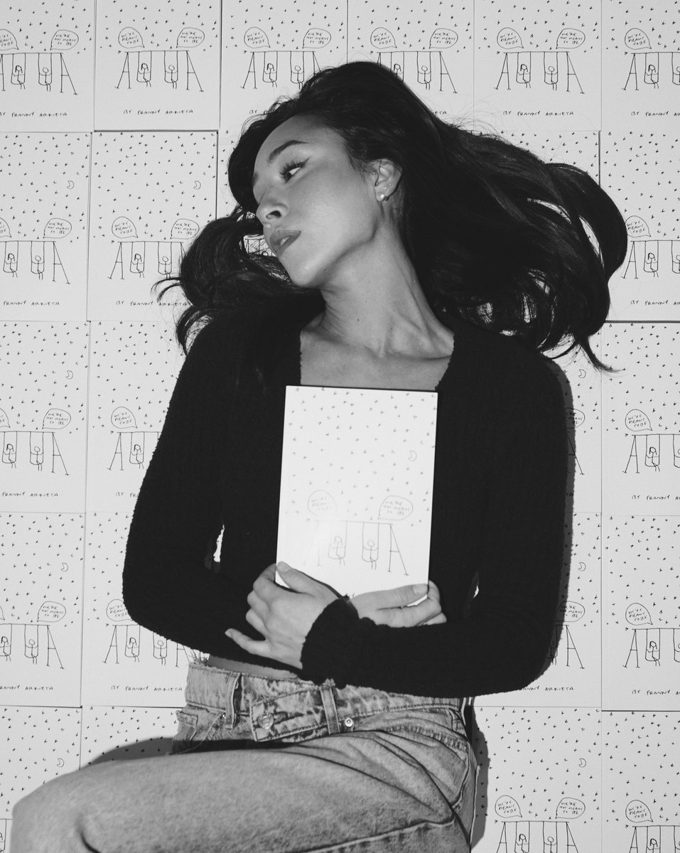 franny's tweet image. “WE’RE MEANT TO BE / WE’RE NOT MEANT TO BE” IS OUT NOW!! 

werenotmeant2be.com

(franny + muse out now w the book!!)