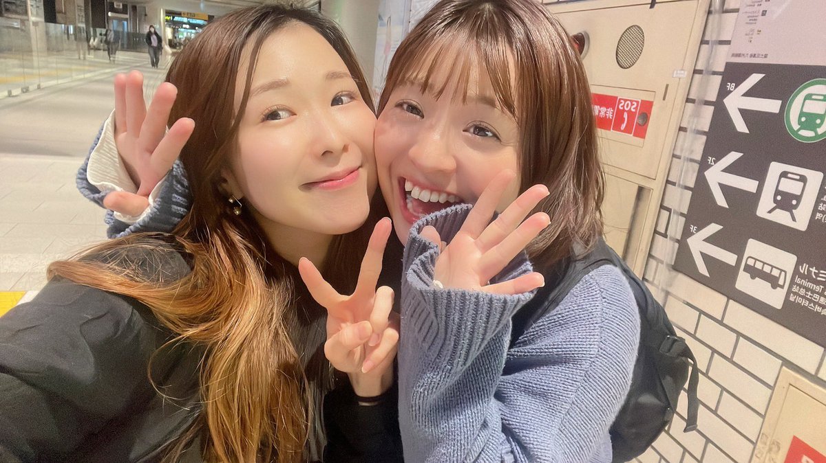 nanataro1016's tweet photo. いっしょの世界を生きることなちゃんと再会。対面セッションを久しぶりにしてもらったよ🌱
ひとりじゃ、氣づけなかったわたしがたくさんいることにまた氣づかせてもらったり。わたしのなかでの大切をいっしょに感じてくれることで、わたしはまたわたしを生きれたり、もどれたりするの。ありがとう https://t.co/A5Gm9z8JID