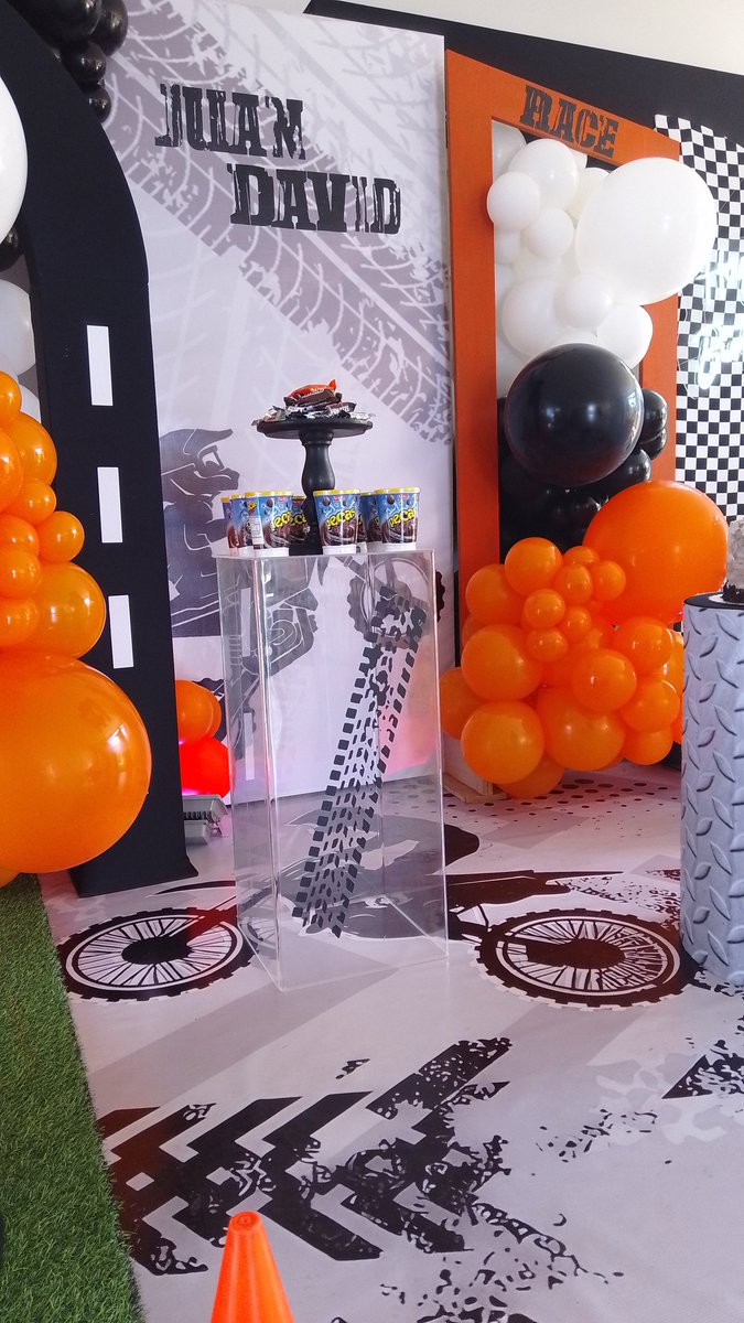 Partykool2_0's tweet photo. #PartyKids con un ⁣#UnToquePartykoolArt⁣
⁣
@Partykool2_0 

#Partykool #InstaParty #PartyIdeas #Fiesta #FiestaInfantil #DecoracionDeEventos #AgenciaDeFestejos #PartyPlanner #EventPlanner #ServiciosParaEventos #OrganizacionDeEventos #Cumpleaños #CandyBar https://t.co/lXGjPH14SE