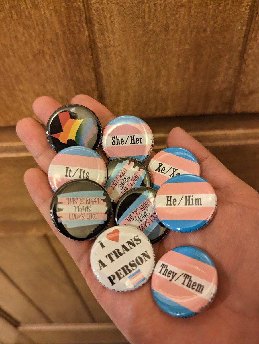 Trans_CendIntl's tweet photo. Buttons ready for our Trans Day of Visibility party at @finnsplacetx Brand new design for the event with "This is what Trans Looks Like"

 #trans #transgender #transgenderdayofvisibility https://t.co/YvwzzbS1sN