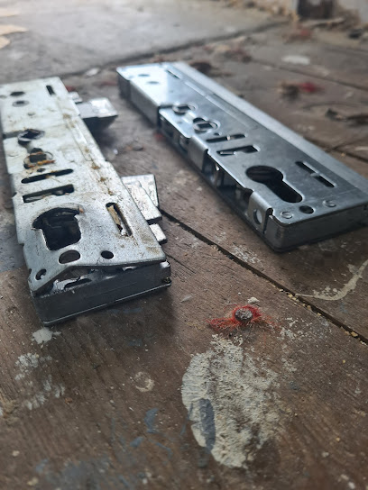 robersmith1737's tweet image. Get the best service for #LockRepairs in #Gipton, contact MobileLS Ltd. Visit for more information- goo.gl/maps/iZ7XrWGuL…