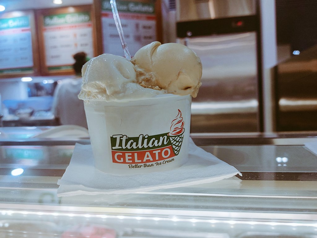 Vee202394's tweet photo. Italian  Gelato #VCtreats https://t.co/yeHshSrRfk