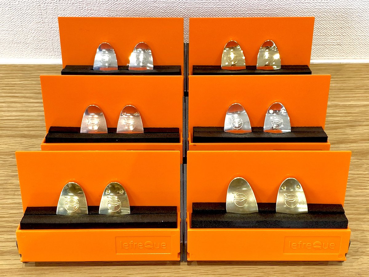 pops_k_pianokan's tweet photo. 最近また巷で話題のリーフレック、33・41㎜の人気定番モデルを常時店頭で試奏&amp;購入できるように一式入荷！チュートリアル・ブラス・ヴィンテージブラス・レッドブラス・シルバープレート・ソリッドシルバー・レッドブラスゴールドプレートをラインアップ！バンドもスペアとアルティメット両方ご用意！ https://t.co/fwaUajoiEZ
