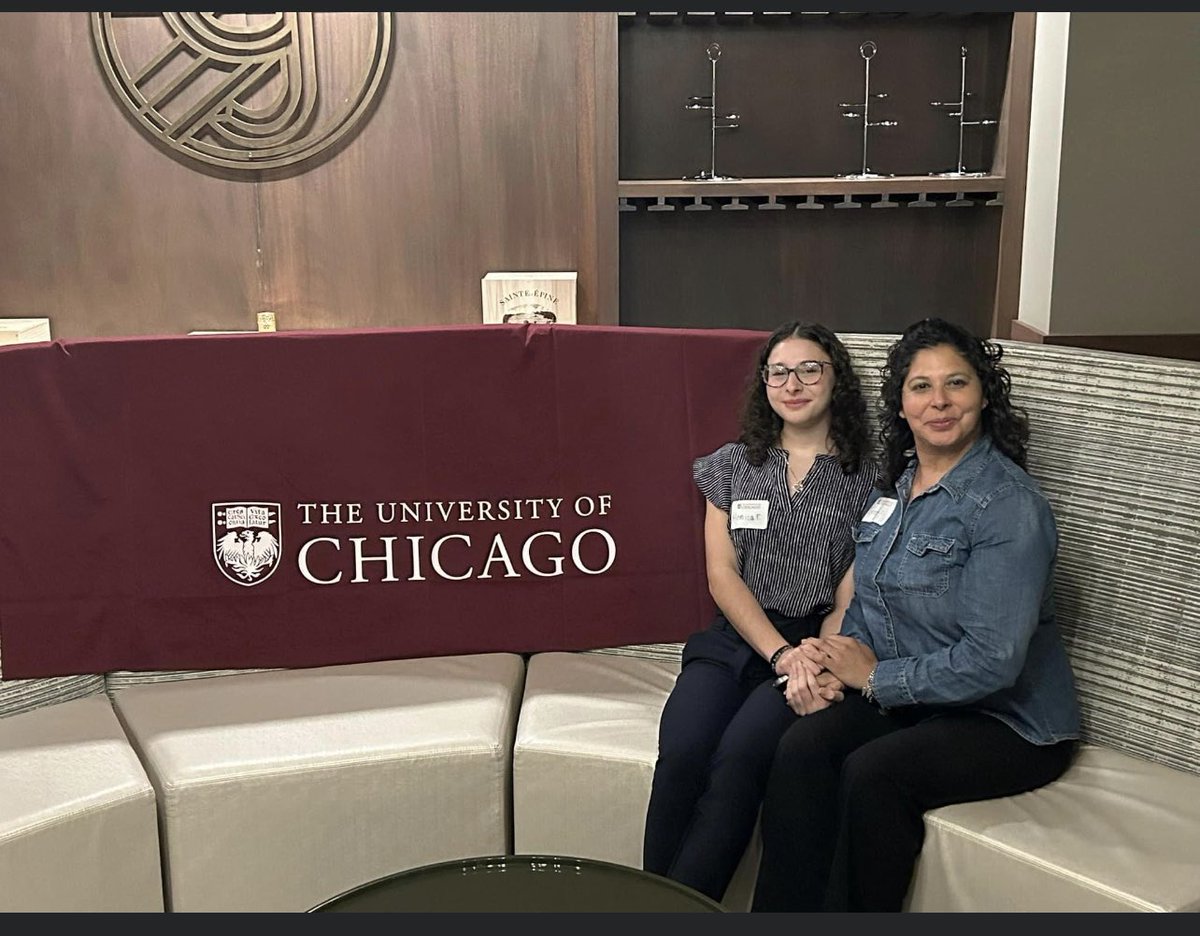 TeresaLozoya6's tweet photo. Students Accepted Reception @ University of Chicago @AvalosPTECH https://t.co/pa0EzrO2Z7