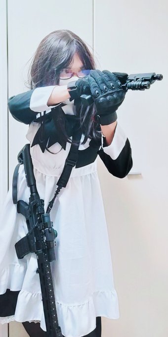 #みんなのカッコいい構え見せてよ
構えてるイラストがないので写真のほう 