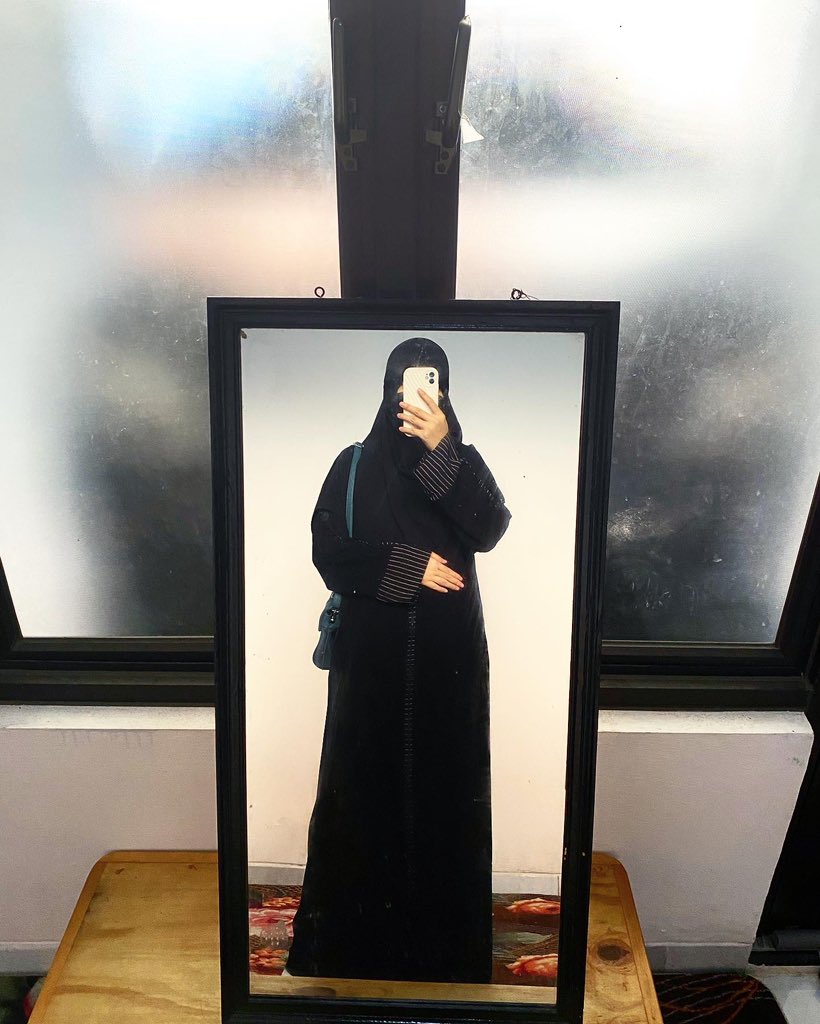 shemaabayaa's tweet photo. Abaya ASLI Saudi sisa 2 pcs varian Qom🥹💓

Lagi diskon 30% jadi cepetan yaa sebelum kehabisannn! Udah dapet free pashmina asli saudi juga 🤗

Yuk buruan sebelum toko libur di awal bulan depan! Beneran ini asli saudi, bahannya jatoh dan ga bikin gerahh🥰

https://t.co/nLdzGFGqtX https://t.co/g0837phKav