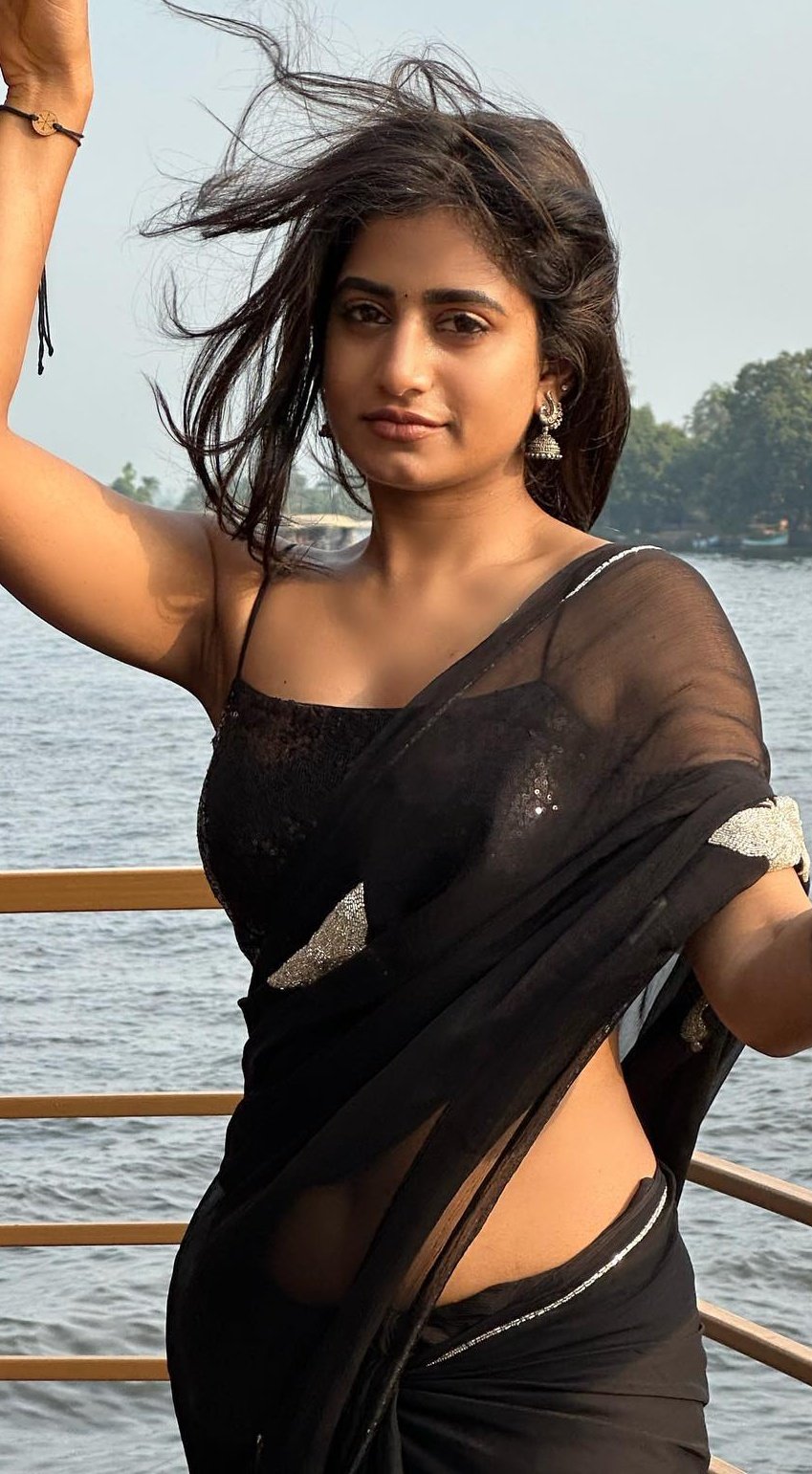 FsheheeWwAAv5rB?format=jpg&name=large