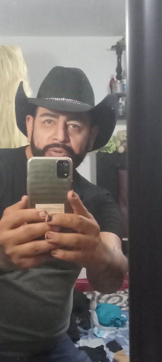 ErikMagaa8's tweet photo. @snseriotvof @panchobarraza20 Mencanta imitar a pancho barraza https://t.co/7c8TYn0uQe