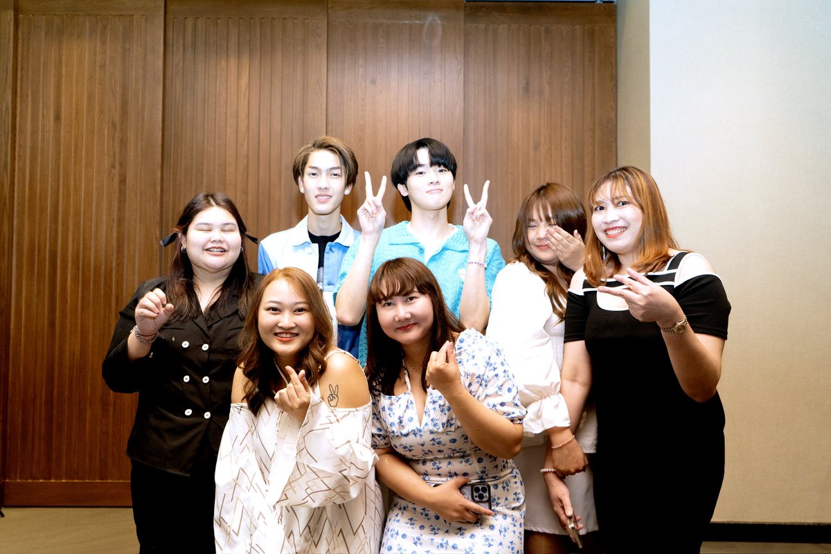 RCSkinClinic's tweet photo. 🫶🏻 ภาพบรรยากาศ Top Spender ดินเนอร์กับต้าบอม
#ราชเทวีคลินิก #RealBeutyRealMe #สวยเรียลสุดปัง #BeatyUnveil #TarBomxRajdheveeClinic #TarBom #ด้อมวัดพลุ #พี่จะตีนะเนย https://t.co/rclQb9qF2T