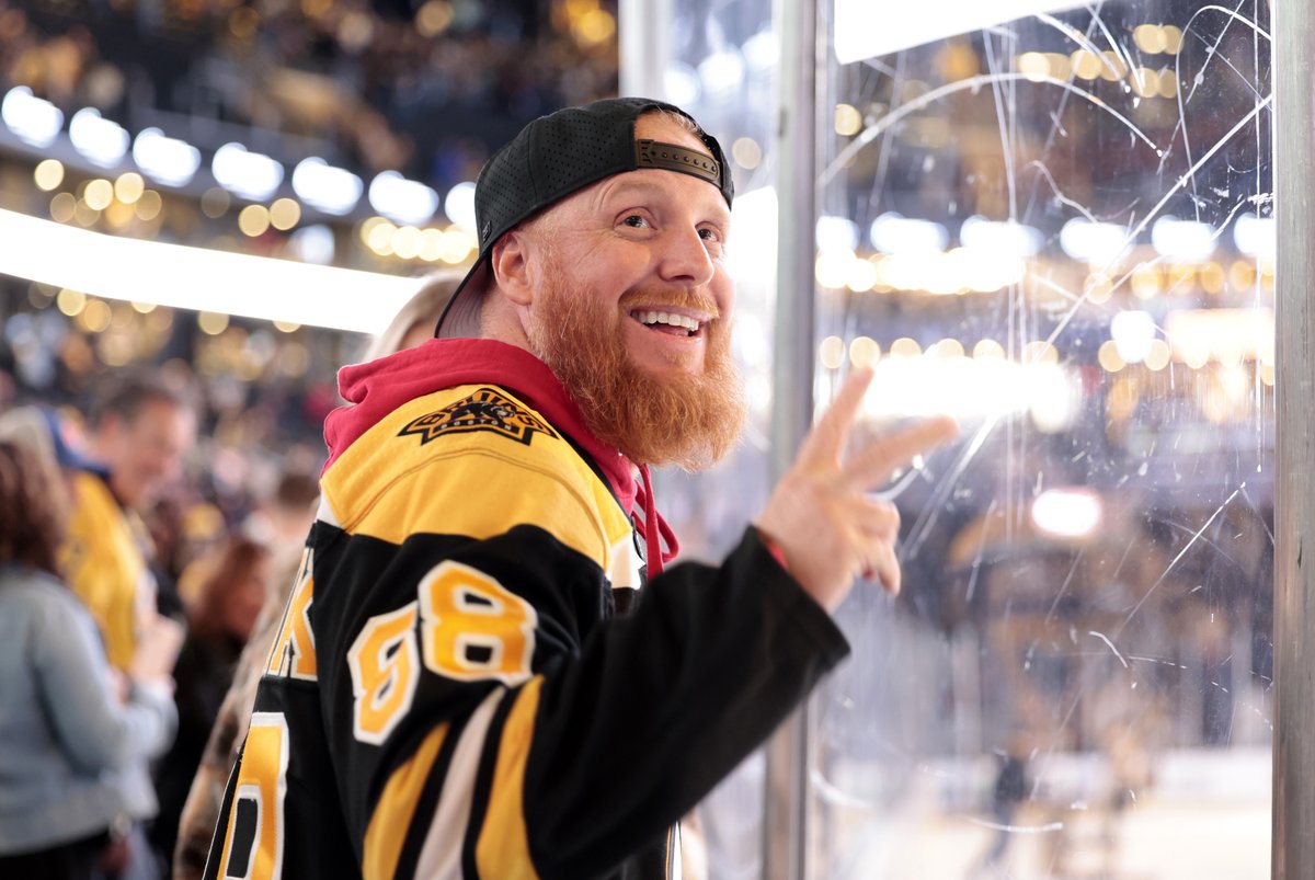 Boston Bruins tweet media