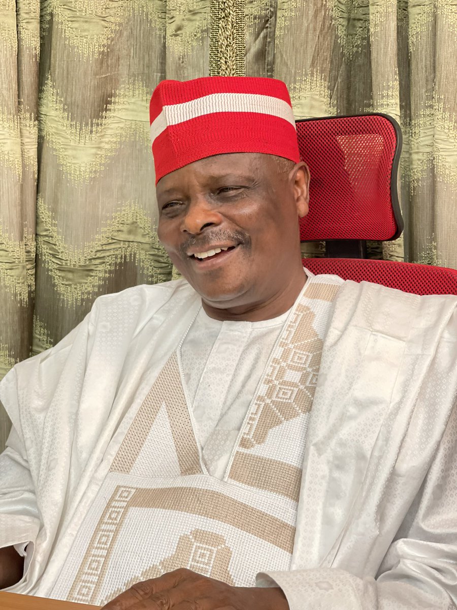 usmand_hamza's tweet image. Ni na san cewa da akwai abun da babu wanda zai same shi a wannan lokacin sai ɗan KWANKWASIYYA 
wato 

#FARINCIKI