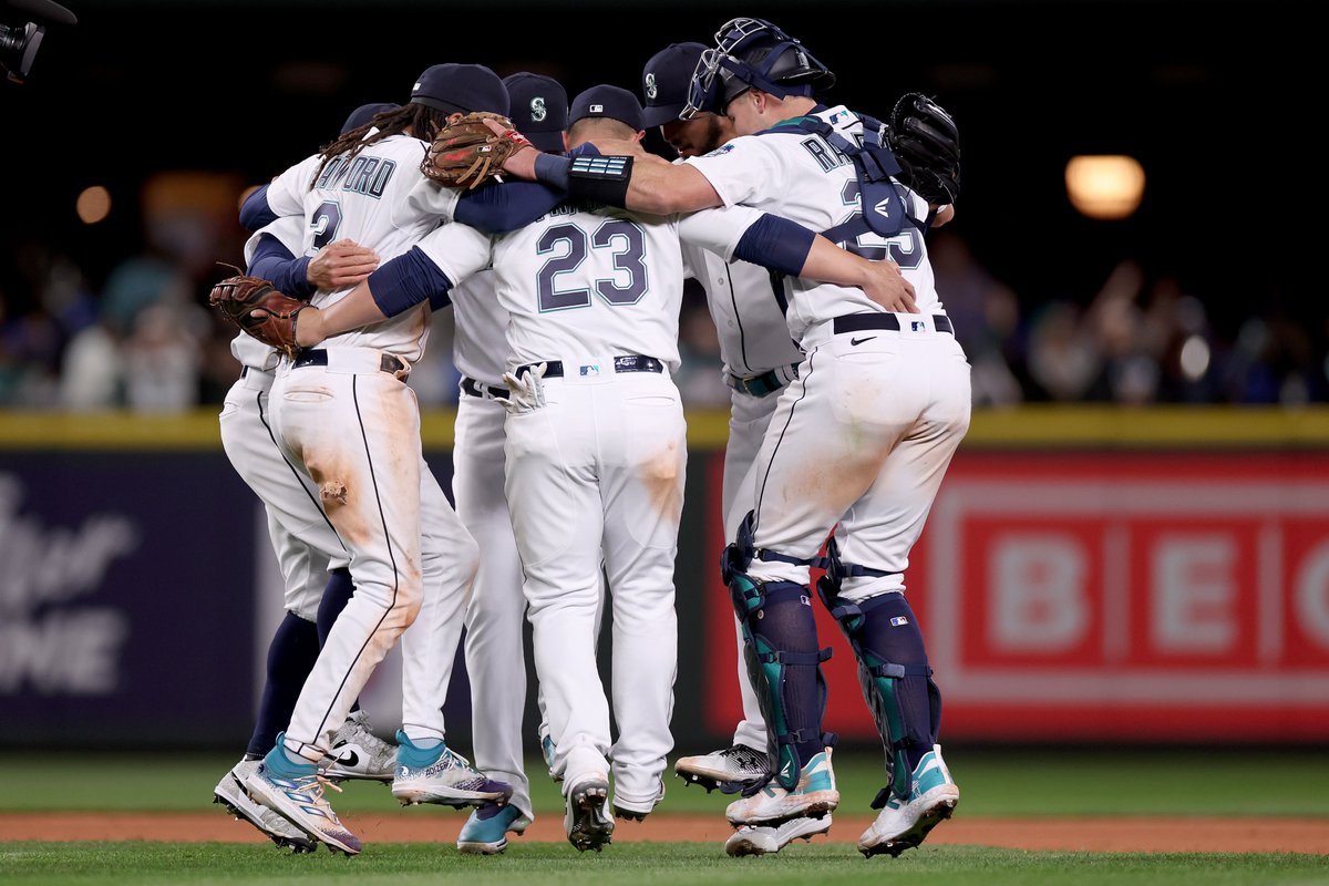MLB on Twitter "OpeningDay in the books. 😍"