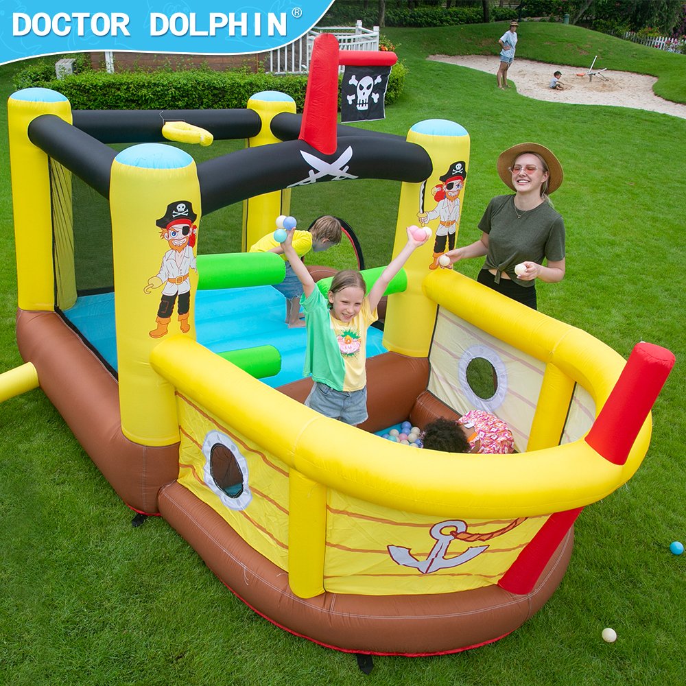 DoctorDolphin_'s tweet image. DOCTOR DOLPHIN Pirate Ship Jumping Castle🏰
If your child dreams of experiencing being a pirate, 
this inflatable pirate ship is 100% suitable for them. 
Get ready with flags and pirate hats, and set sail on an adventure today!
doctordolphin.cn
#doctordolphin #bouncers