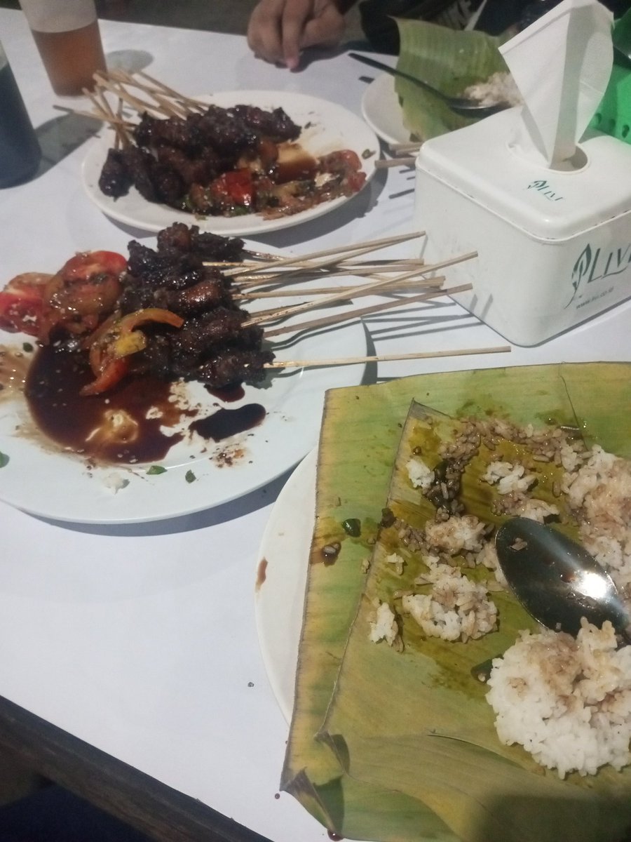 PemainLenong's tweet photo. Walaupun kau bukan titipan sang dewa... https://t.co/XlzdRFXOSX