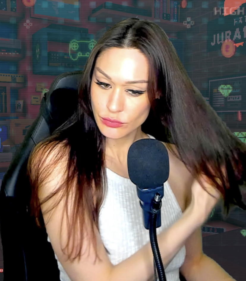 SupermodelGamer's tweet photo. GM GM from the battlestation cuties.

6pm est tonight (fri) - join me streaming @TheSandboxGame on https://t.co/7yA3ECD25z exploring the newest levels and experiences from @HellsKitchenFOX to #FrenchWeeks 🌸💯😎
#web3 #onchaingaming #TheSandbox https://t.co/FdYh8NWsjg