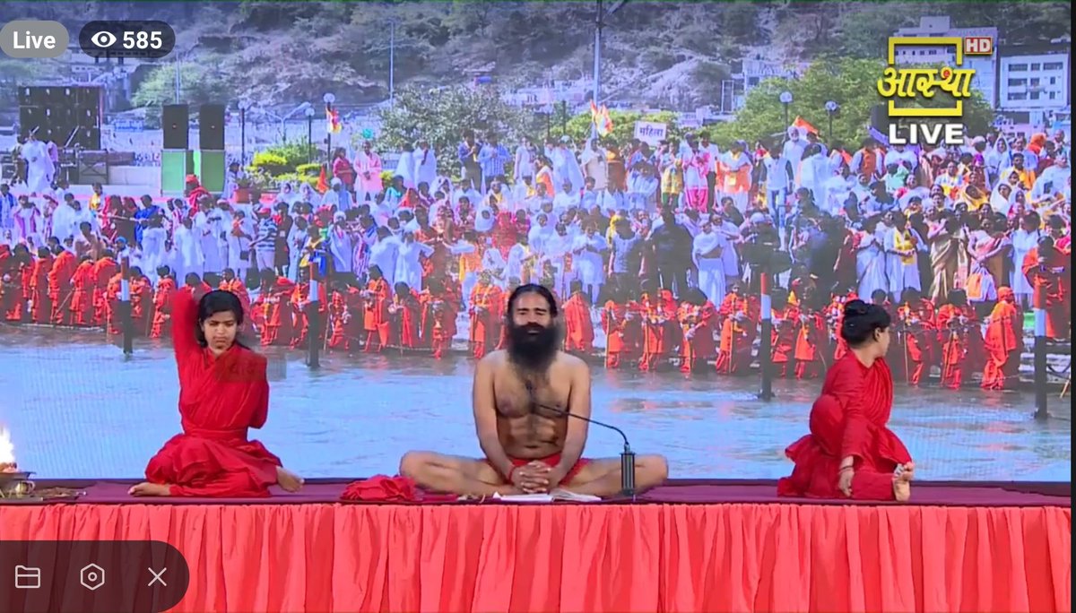 हमने वेद विद्या के साथ-साथ, यज्ञोपवीत तथा संन्यास भी दिया है। यह कदम निश्चि ही महिलाशक्तिकरण को बल प्रदान करेगा। यदि पुरुष पवित्र है तो पुरुष को पैदा कर वाली मातृशक्ति कैसे अपवित्र हो सकती है। स्वामी रामदेव जी
#पतंजलिसंन्यासी