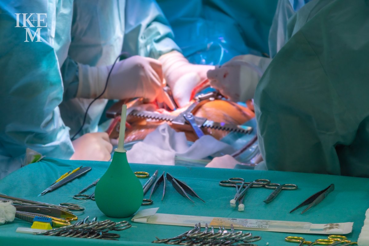 V hlavní roli srdce. Celý týden se <a href="/CRozhlas/">Český rozhlas</a> věnuje kardiovaskulárním onemocněním. V seriálu mluvili naši odborníci o chirurgických i nechirurgických řešeních problémů se srdcem. Poslední díl si poslechněte zítra. Minulé díly na webu <a href="/OndraVanura/">Ondřej Vaňura</a> <a href="/MartinParizek/">Martin Pařízek</a>