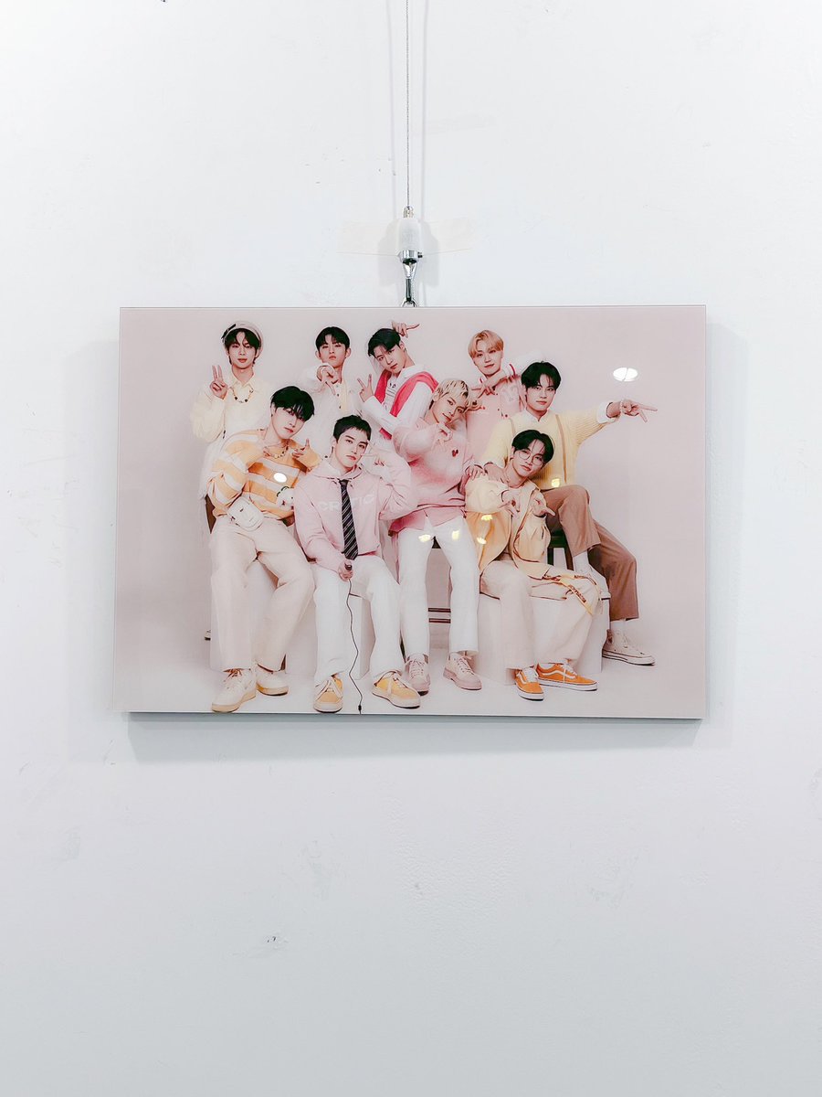 dearmywinterboy's tweet image. 🤍 #TO1_Springtime_TOgether 🤍

오늘은 무슨 날?
「TO1 데뷔 3주년 D-1」
고개를 어디로 돌리든 미남이라 행복했어요 😋