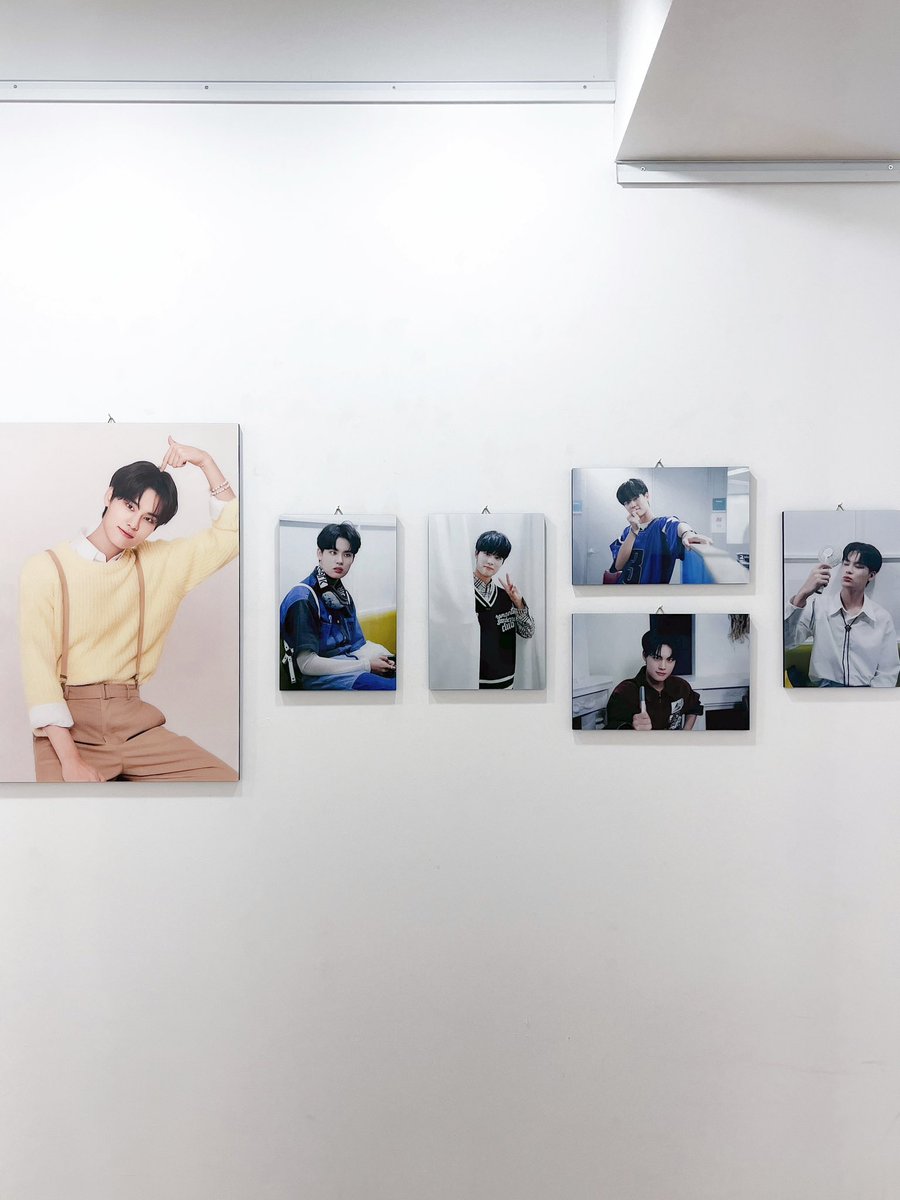 dearmywinterboy's tweet image. 🤍 #TO1_Springtime_TOgether 🤍

오늘은 무슨 날?
「TO1 데뷔 3주년 D-1」
고개를 어디로 돌리든 미남이라 행복했어요 😋