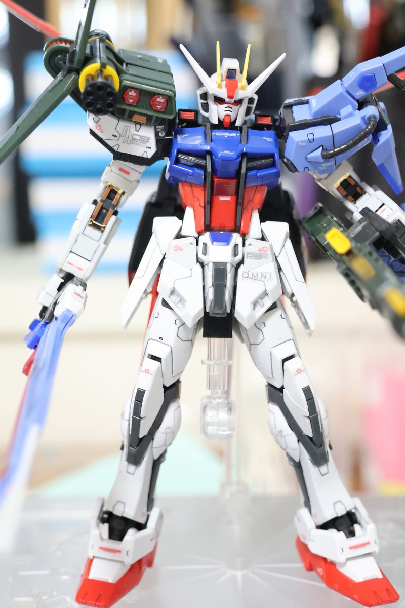 gunpla_akio's tweet photo. 3歳の息子にねだられ、なんちゃってRGパーストフリ完成。素組にスミ入れ、マーキングシールのみ。
このあと、バラバラにされるんやろうなー泣 https://t.co/fYPb8Qdl0i