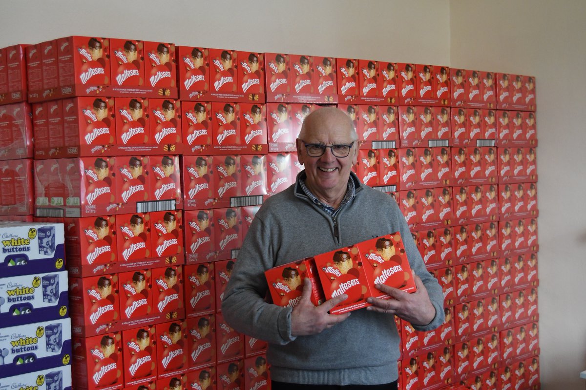 The Dep Head of Freemasonry in Warwickshire with some of the 3,500 Easter Eggs <a href="/WarksFreemasons/">Warwickshire Freemasons</a> have donated to homeless and disadvantaged children this year. We hope that each egg brings a smile &amp; let’s a child know we care
<a href="/philhall43/">Phil Hall</a> <a href="/Masonic_Charity/">Masonic Charitable Foundation</a> <a href="/UGLE_GrandLodge/">United Grand Lodge of England</a> 👍👍