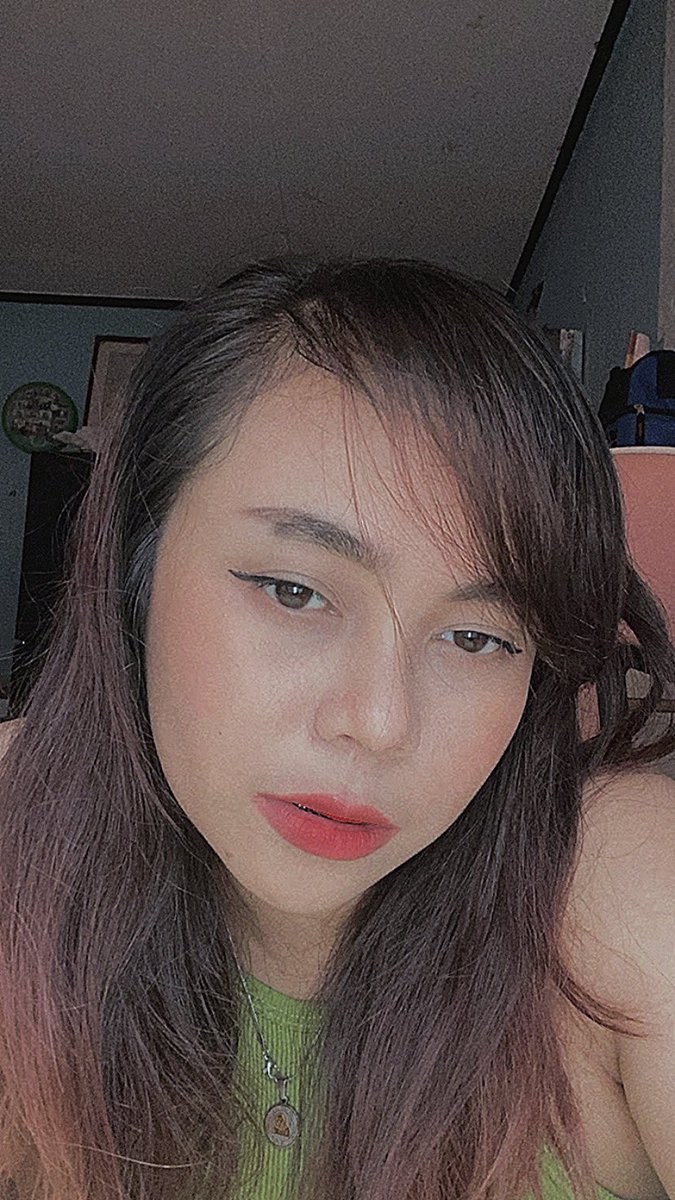 NickylodeonMB's tweet photo. Coz I’m feeling myself rn. 🫶🏻❤️🌻 https://t.co/QlIQ0QtRad