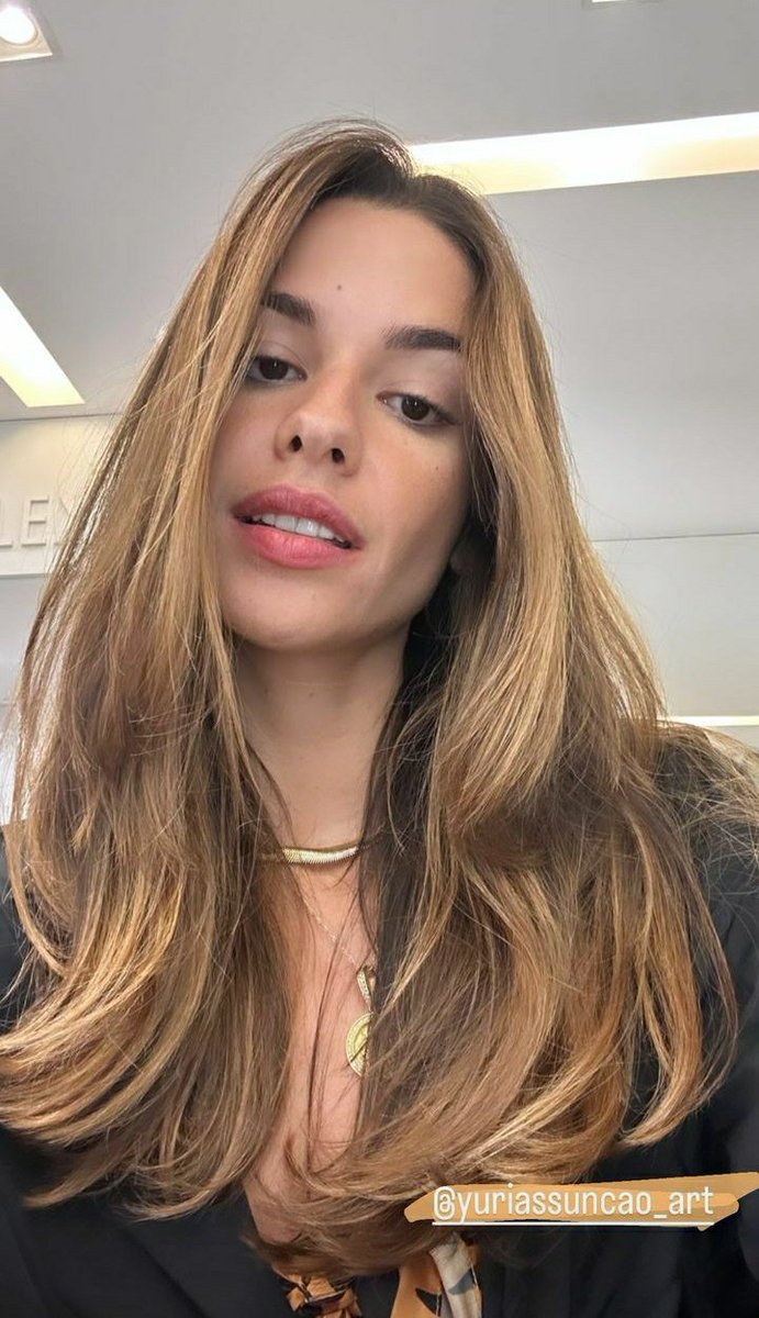 cabelloreis's tweet photo. es la mujer más hermosa del mundo. https://t.co/4xIuVCMXw8