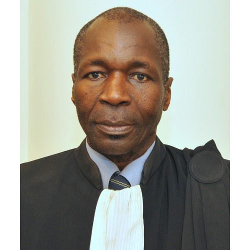🔴Sénégal - Ousmane #Sonko condamne suspension de Me Ousseynou Fall de l'ordre des avocats du #Sénégal

facebook.com/photo/?fbid=15…

#AlternativeMedia
#8Média
#république24_inter
