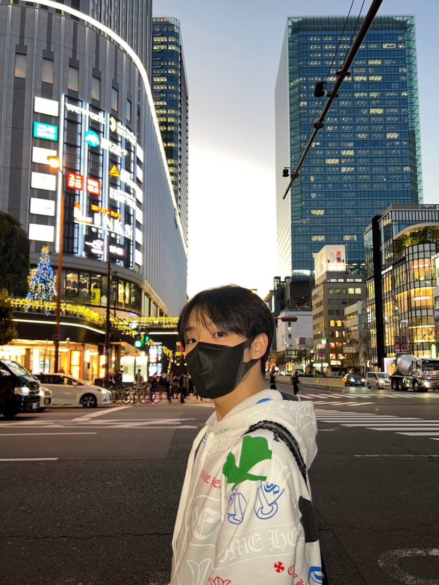 日本デビュー2周年❗️ありがとうございます😊

✍️by #JIHOON #지훈 #ジフン #트레저 
<a href="/treasuremembers/">TREASURE</a>