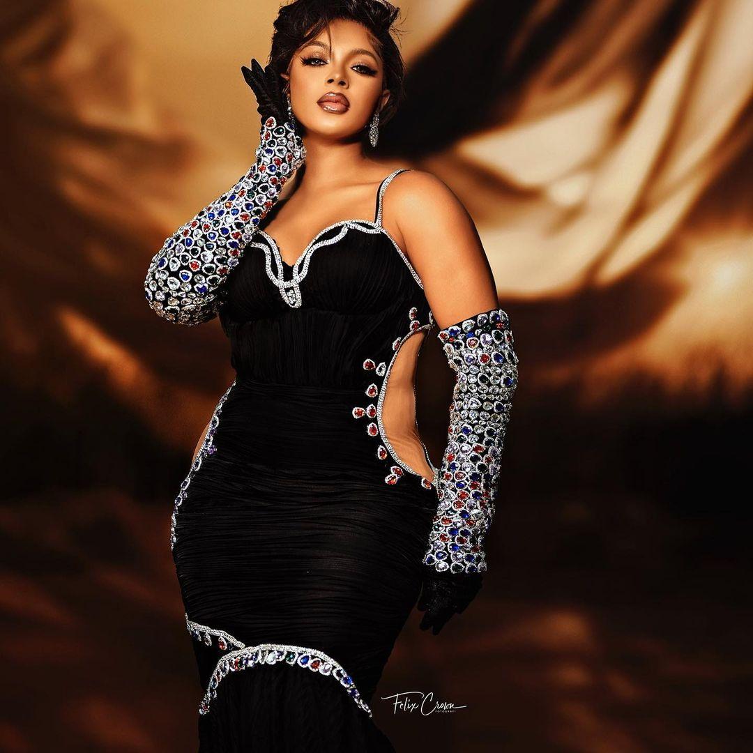 CableLifestyle's tweet photo. There can only be one Liquorose Afije🦁

Happy birthday, lioness🌹

#LiquoroseBirthday #liquorQueen https://t.co/IGVVn5wsZb