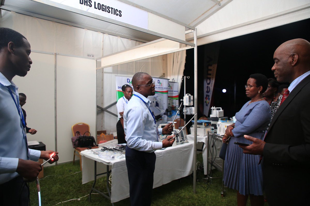DianaAtwine's tweet photo. I joined our surgeons under the @ASOU_OFFICIAL at their very first SURGICAL LANDSCAPE EXHIBITION &amp; SCIENTIFIC CONFERENCE. ASOU is showcasing the great job surgeons do in the Ugandan theater's where they toil away to save many lives every day. https://t.co/ap14KJrS4C